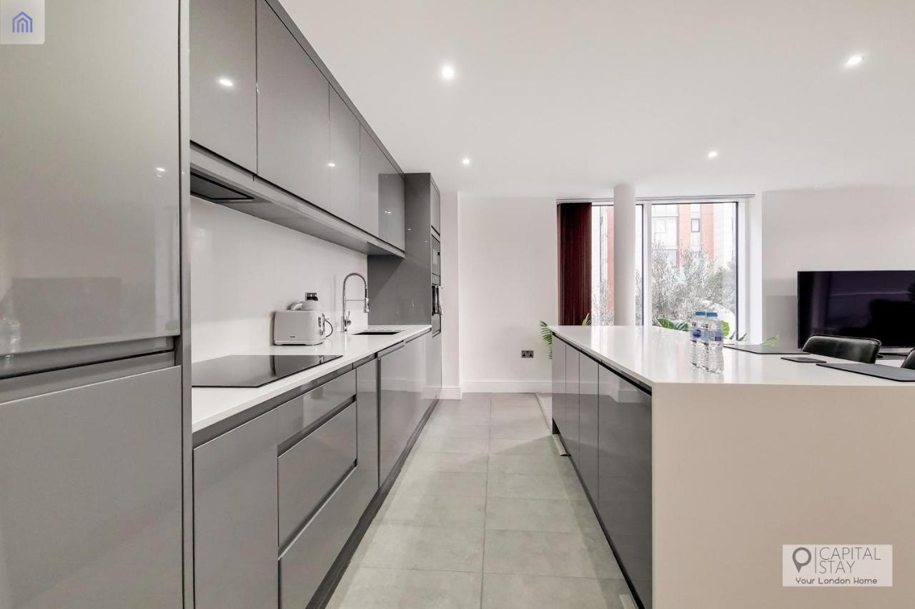 Free Parking - Stylish Three Bedroom Apartment By London Excel Zewnętrze zdjęcie